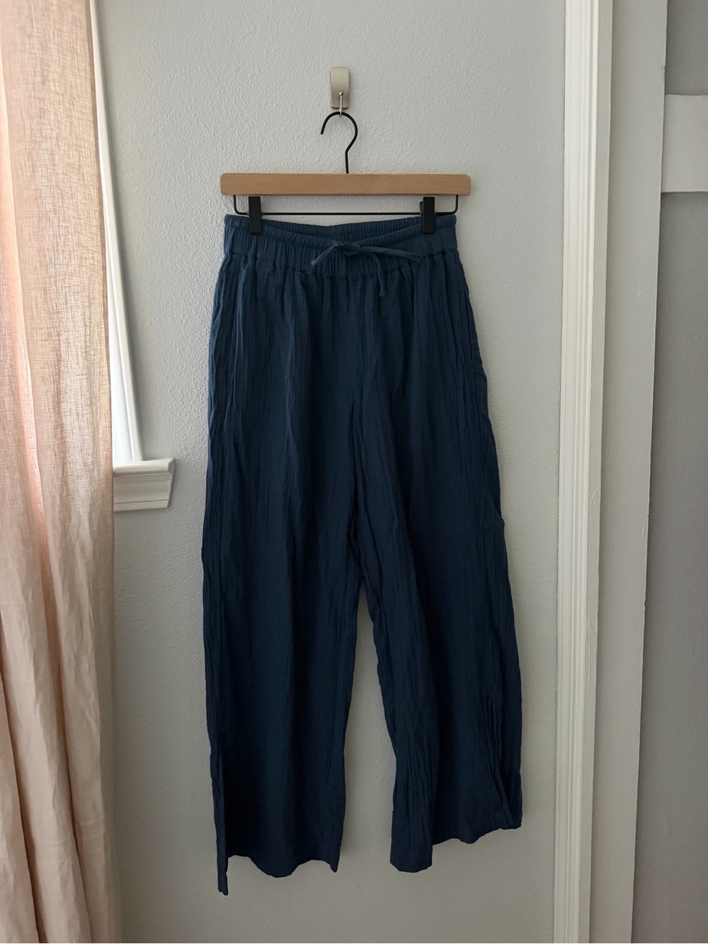 Pact Coastal Gauze Pants. Size Small.